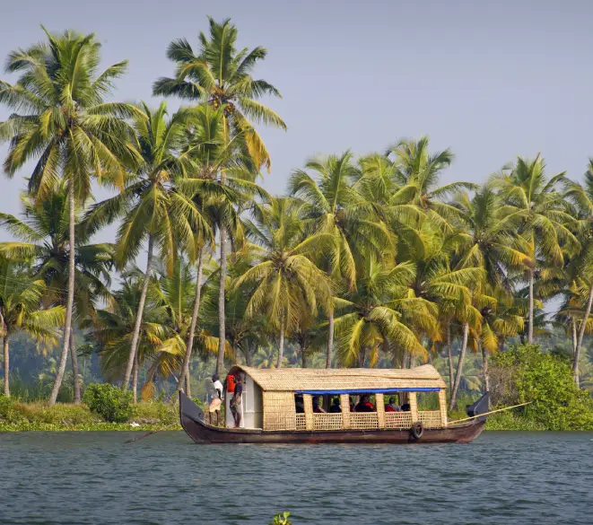 Best Kerala honeymoon tour packages